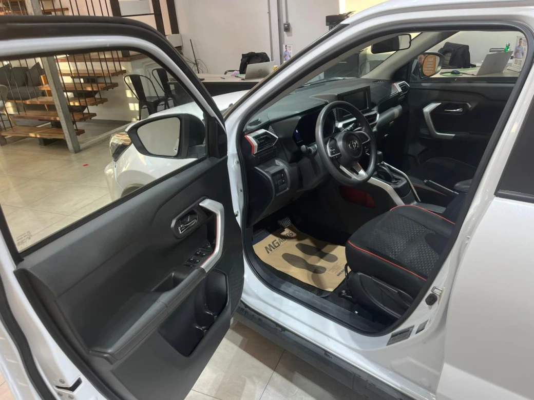 imagen 0 de vehiculo con id 2157